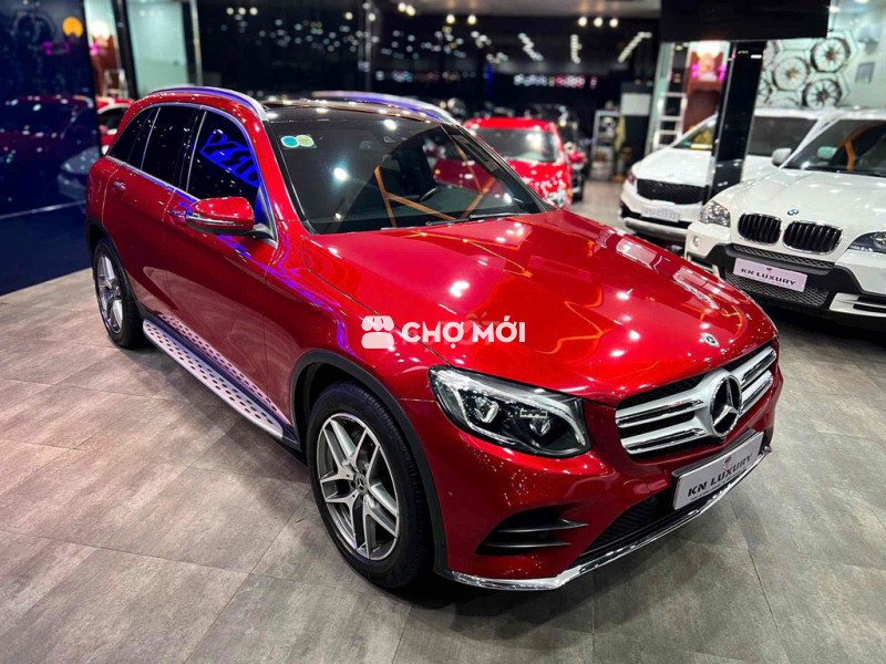Mercedes Benz GLC 300 4MATIC Model 2019 - 62000km