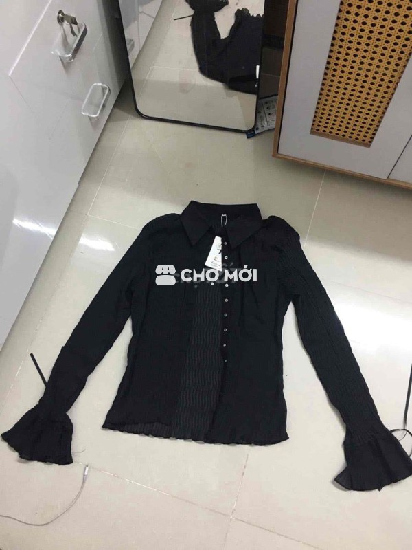 Áo sơ mi dạng bèo nhúng