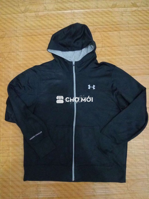 Áo khoác nam thương hiệu UNDER ARMOUR size L