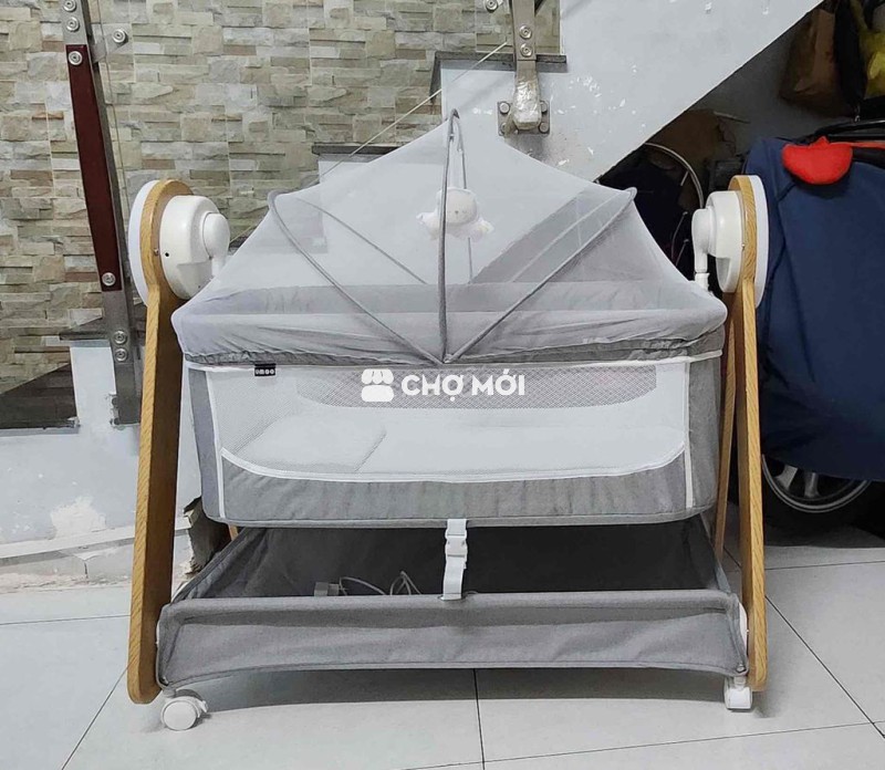 Nôi điện UMOO mua 2tr400 dùng vài lần bán lại 1tr1