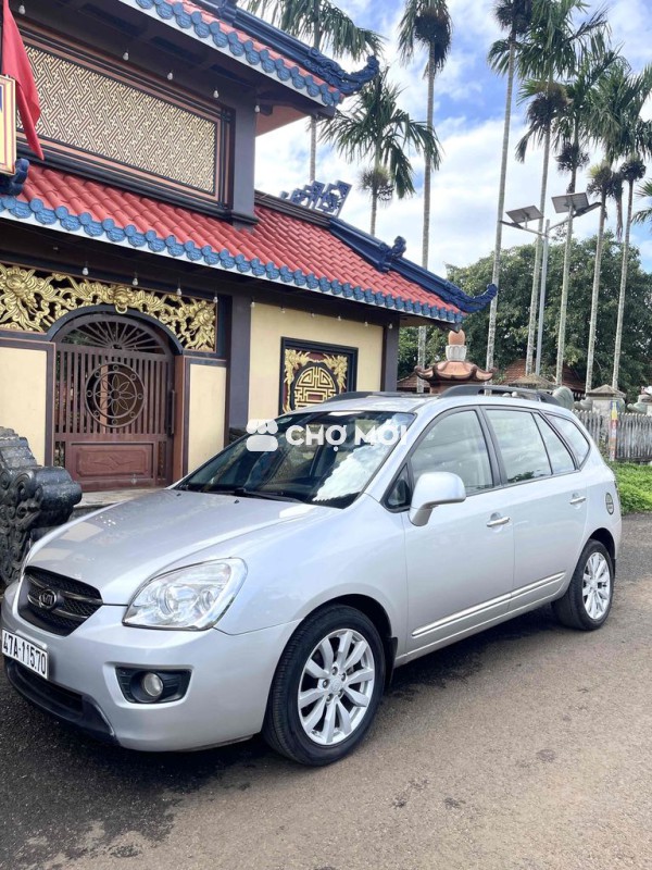 Kia Carens 2010 SX 2.0 MT - 10 km