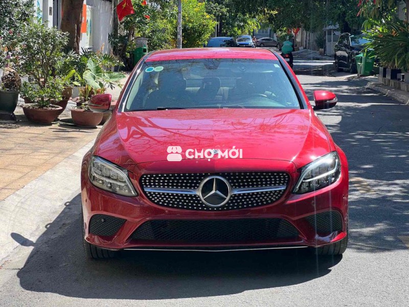Mercedes Benz C200 Facelift 2019 đỏ/kem