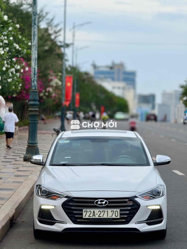 Hyundai Elantra 2018 1.6 Tubor AT Sport
