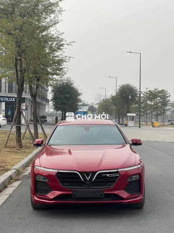 VinFast Lux A2.0 Base 2021 Đỏ Xe Đi Ít - 25000 km