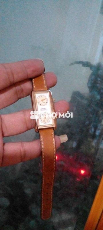 Đồng hồ 2 mặt kim đẹp 90%
