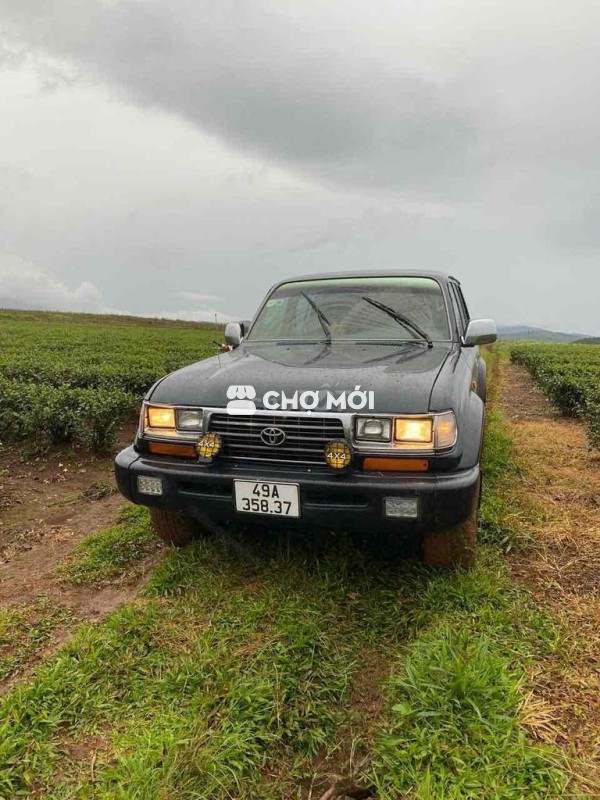 Toyota Land Cruiser 1998 - 50000 km