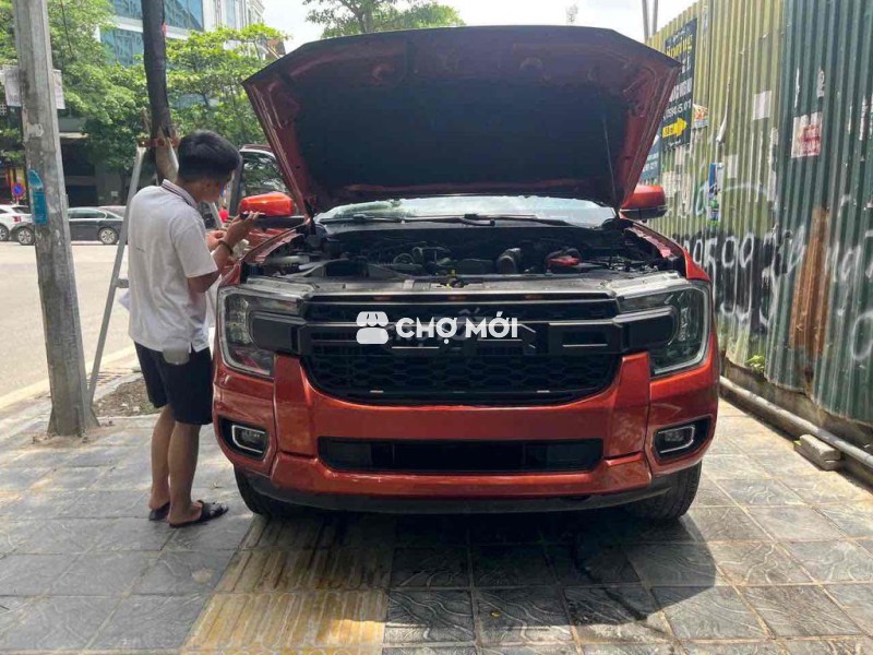 Ford Ranger 2024 XLS 2.0L 4x2 AT - 33000 km