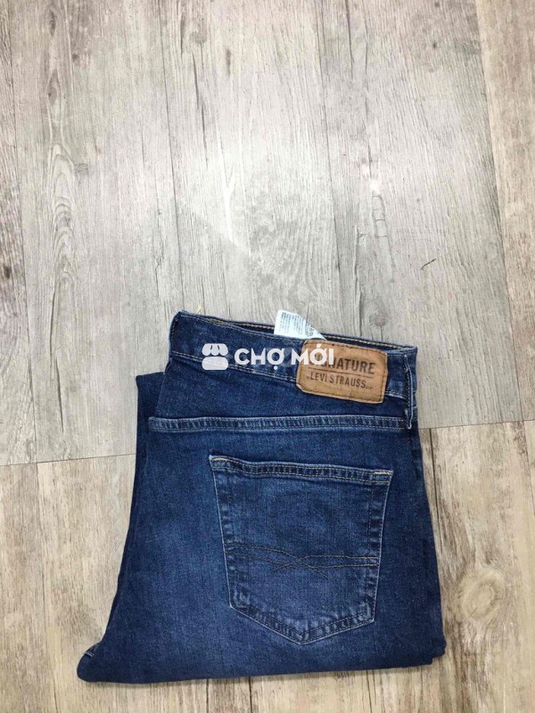 L e vi s.    Signature    🇺🇸       sz. 34
