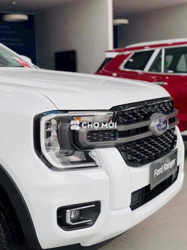 2025 XLS 2.0L 4x2 AT bank 85%, lãi 7,6