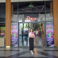 Chị Ngân