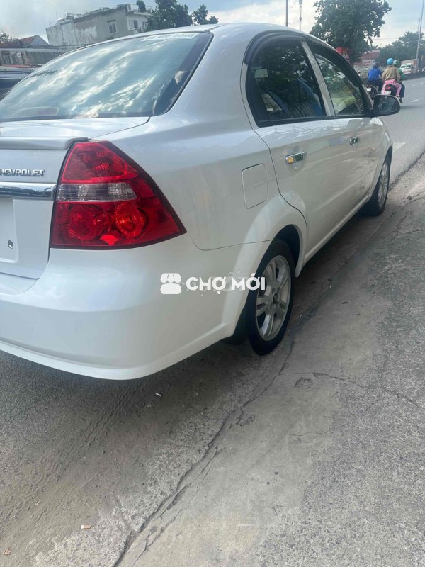 Chevrolet Aveo 2017 LT 1.4 MT - 93600 km