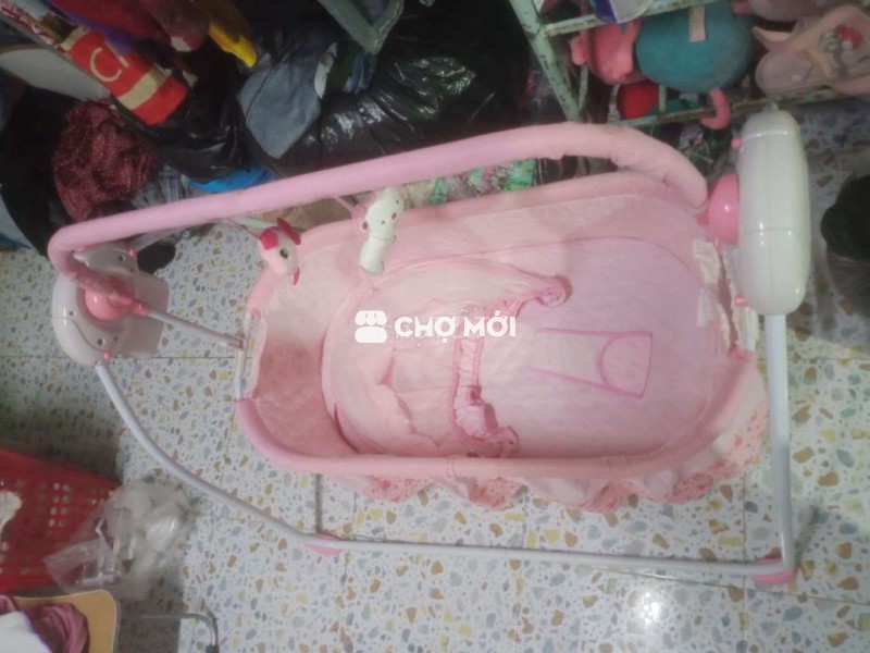 Chật nhà thanh lý Nôi lắc có nhạc.