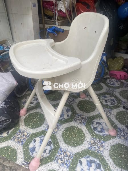 ghế ăn dặm cho bé