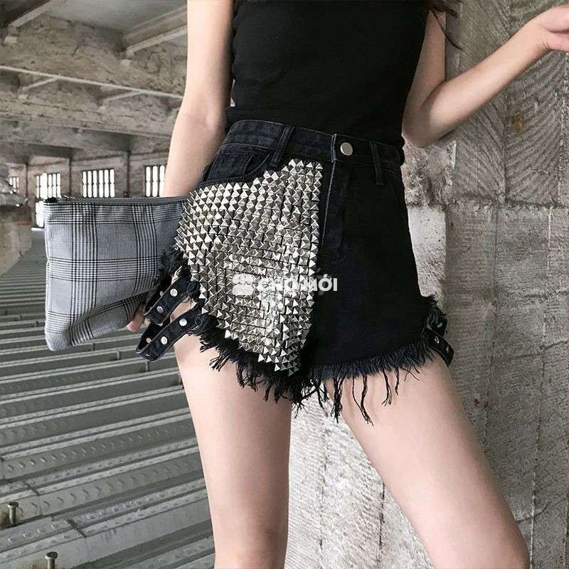 Đồng giá 75k short jean đính đá kiểuql