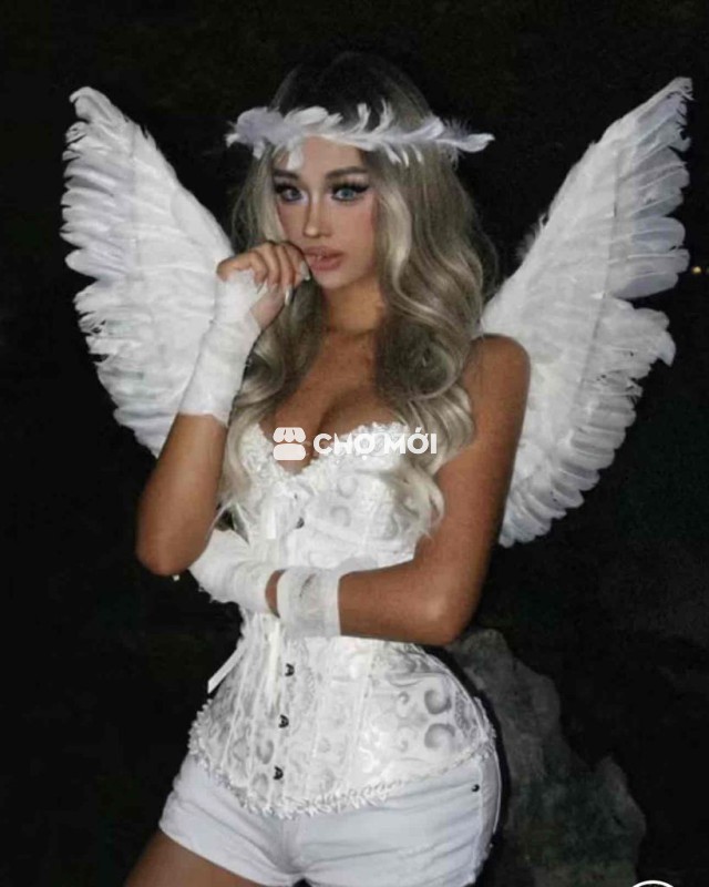 Corset trắng siết eo