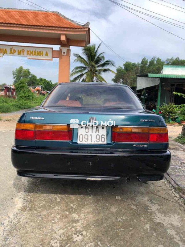 Honda Accord 1990 - 100000 km