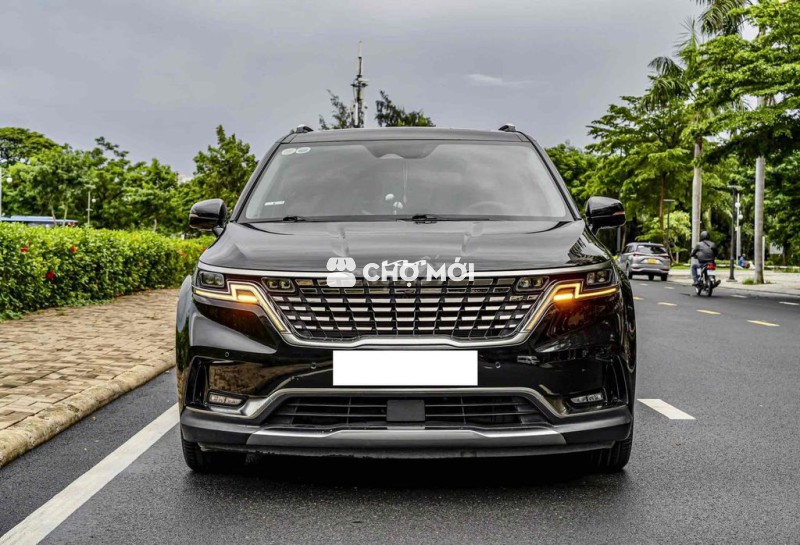 Kia Carnival 2023 Signature 2.2D - 56000 km
