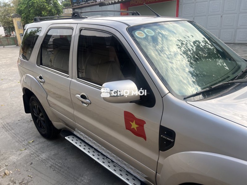 Ford Escape 2011 XLS 2.3 AT 4X2 - 145000 km