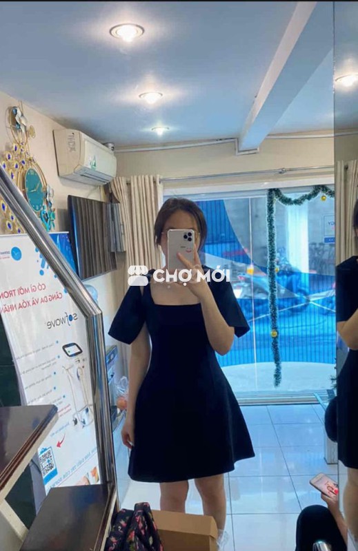 Váy chiết eo Aguja nữ