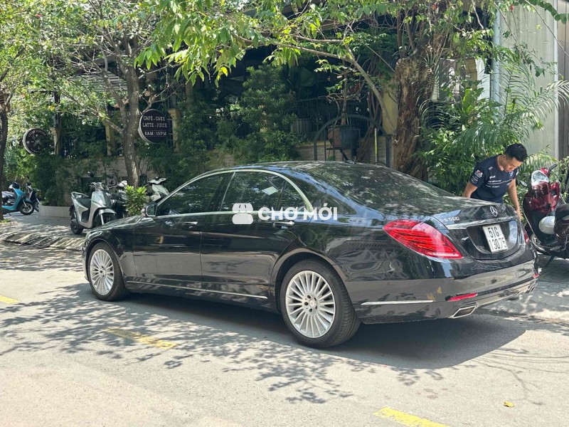 Mercedes Benz S Class 2017 S400L - 10000 km