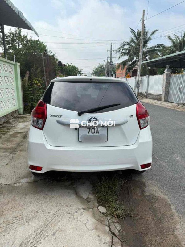 Toyota Yaris 2015 E CVT - 108000 km