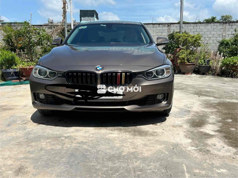 BMW 3 Series 320i