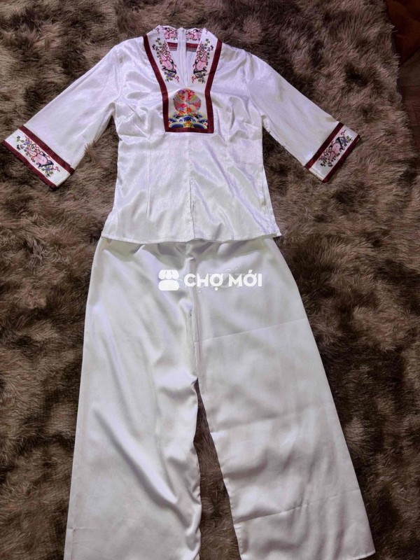Các set pháp phục đi chùa pass đồng giá
