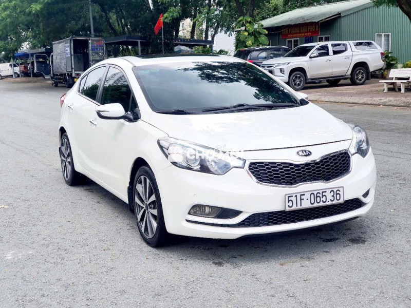 Kia K3 2014 2.0 AT - Trắng đẹp