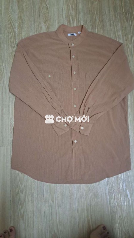 Sơ mi cổ trụ Uniqlo L oversize n61 d77 mới 98