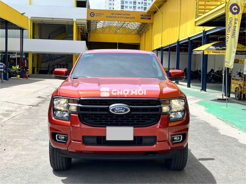 FORD RANGER XLS 4X2AT 2023 XE GIA ĐÌNH LƯỚT HT 70%