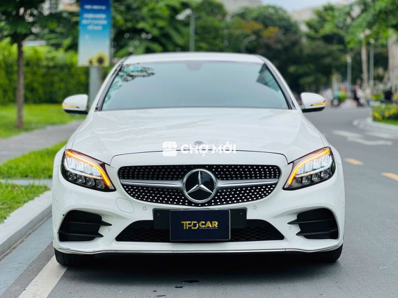 Mercedes C180 AMG 2021 Siêu Lướt - Giá Cực Tốt