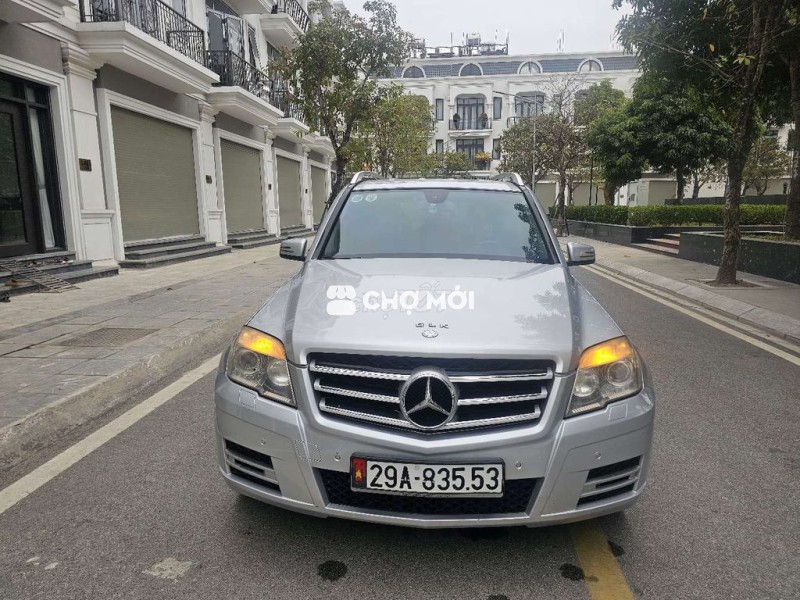 MERCEDES BENZ GLK 300  sx 2009 fom mới 2010