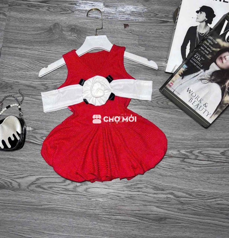 đầm trái bí xinh cho bé