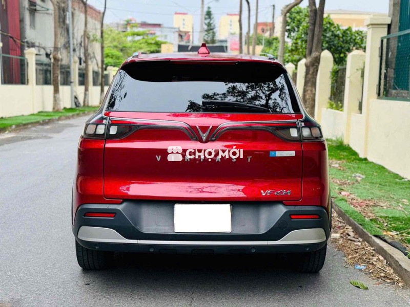 VinFast Lux SA2.0 2021 SA2.0 tiêu chuẩn - 1 km