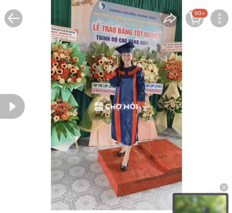 Thanh lý áo tốt nghiệp kèm mũ ( còn mới )