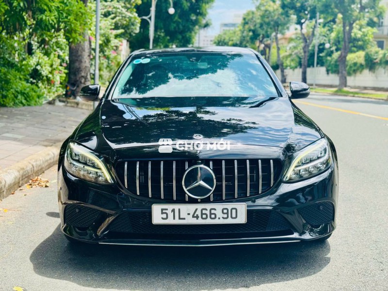 Mercedes C200 Facelift SX 2019 đen kem siêu đẹp