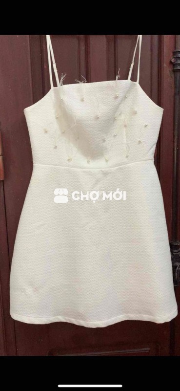 váy 2 dây ngọc trai