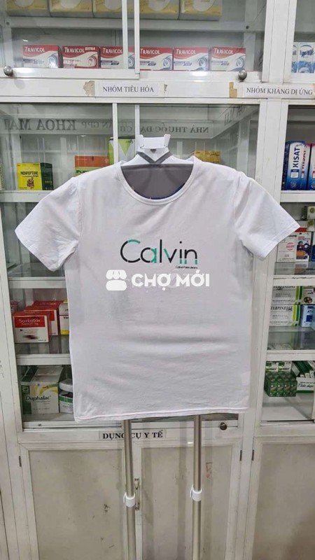 Áo thun cổ tròn Calvin klein USA