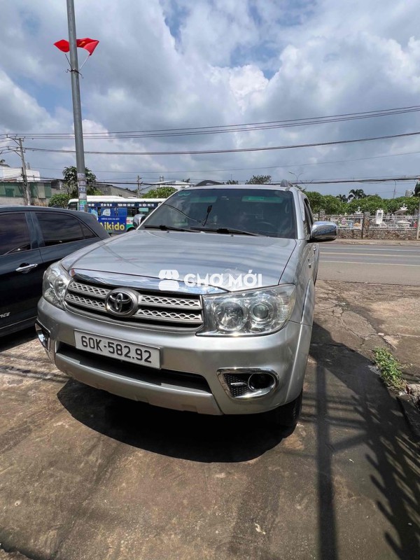Toyota Fortuner 2011 2.5G - 125000 km