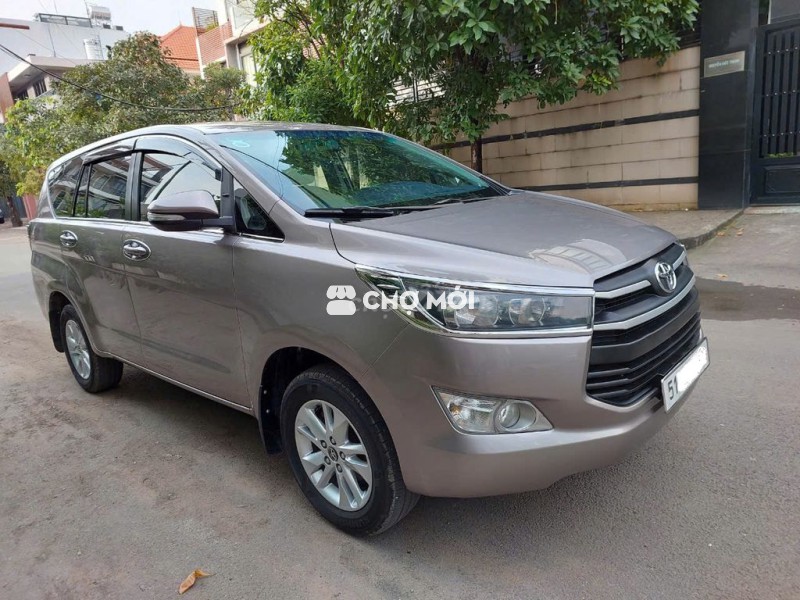 Toyota Innova 2017 2.0E - 86000 km ít sử dụng
