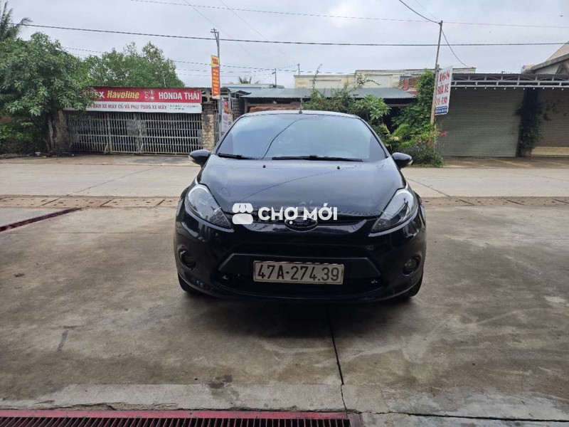 Ford Fiesta 2011 1.5 AT Sedan - 100000 km