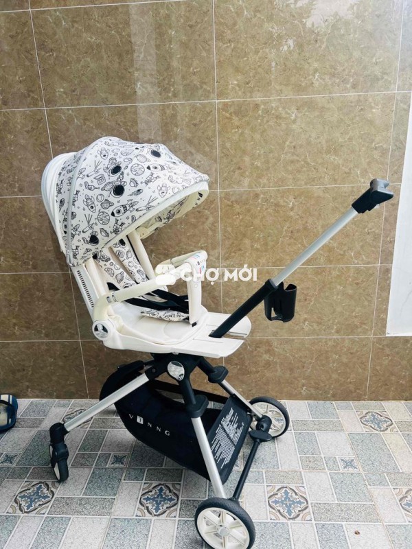 CẦN THANH LÝ XE ĐẨY DO BÉ KHÔNG HỢP TÁC ÍT DÙNG