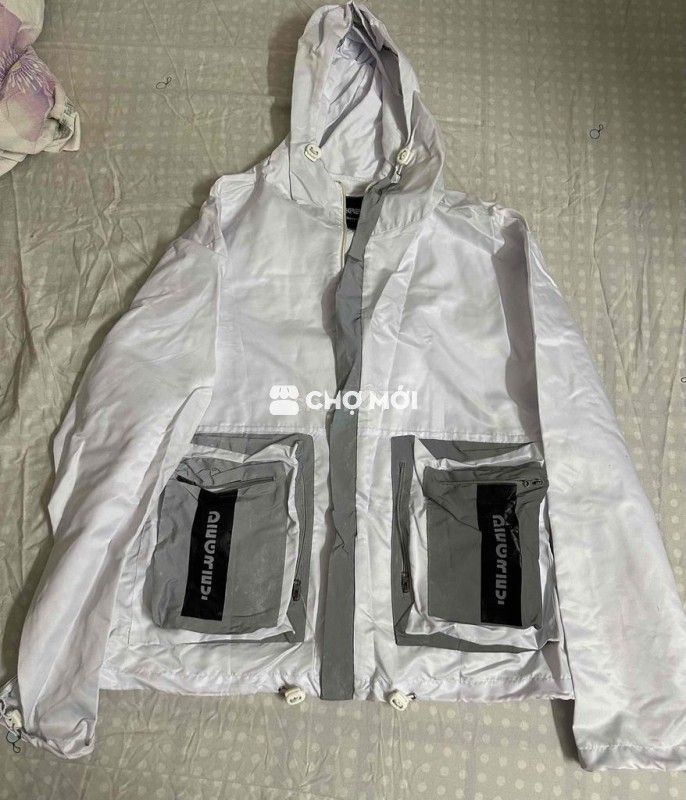Quần áo local brand