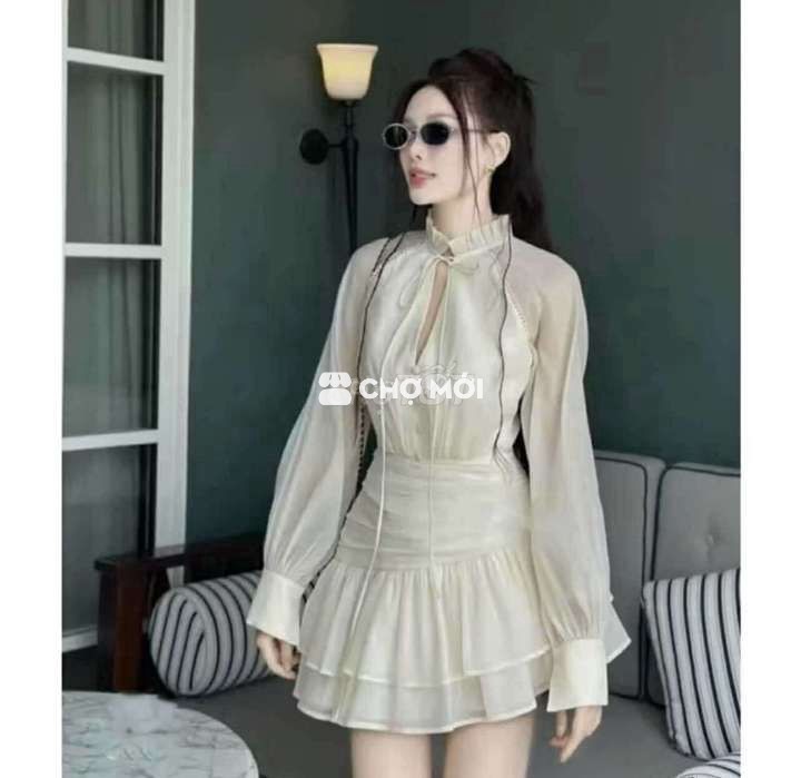 Đầm tiểu thư