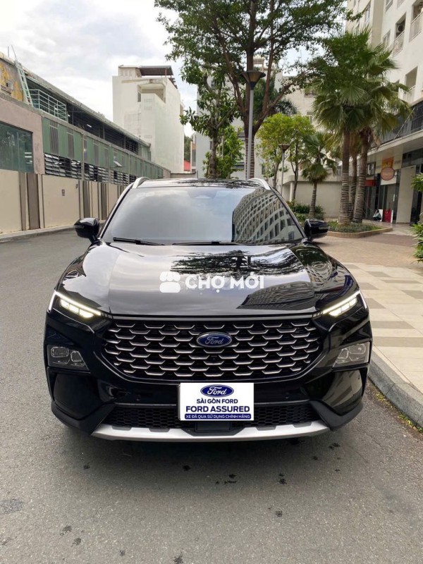 Territory TitaniumX Lướt 17000km 2023 Xuất Hóa Đơn