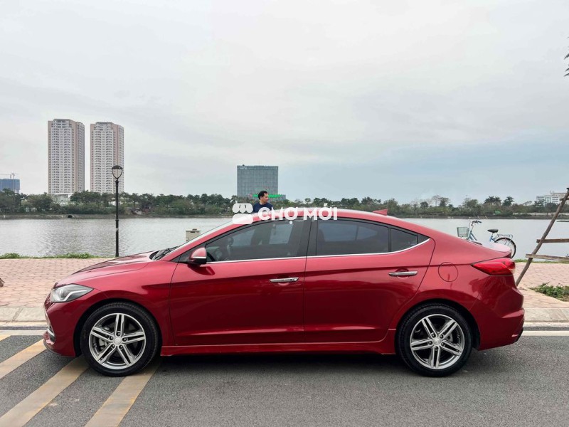 Hyundai Elantra 2018 1.6 AT Sport - siêu đẹp