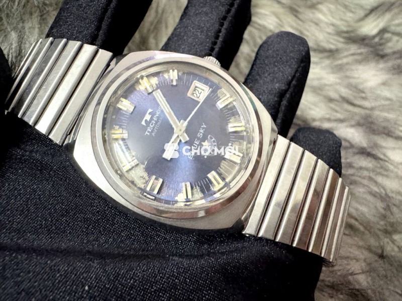 Technos automatic Thụy Sỹ