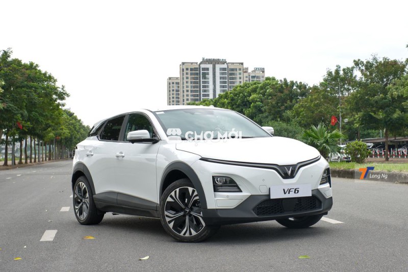 Chỉ cần đưa trước 160 triệu có ngay VF 6 mua pin