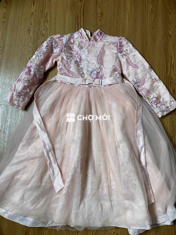 Váy phong cách cổ trang size 140