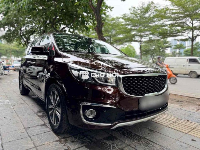 Kia Sedona LIMOSIN 2017 2.2 CRDI 10V
